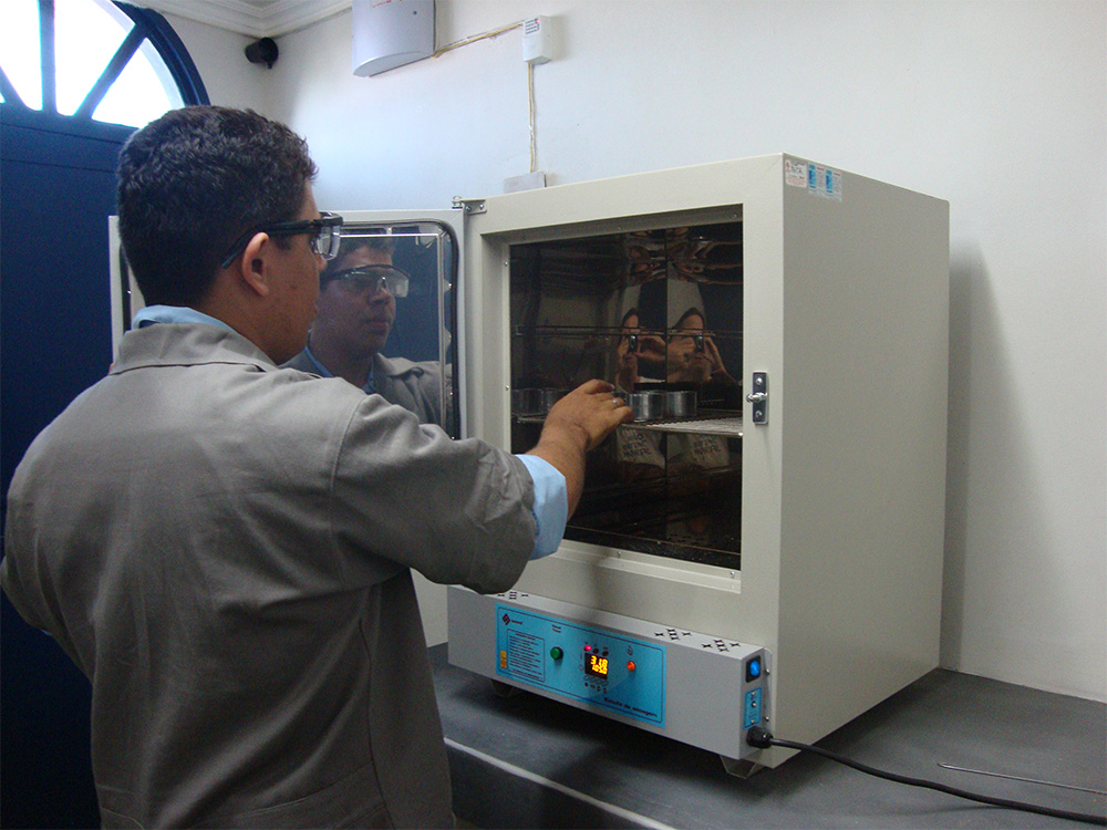 Secagem de Agregados na Estufa